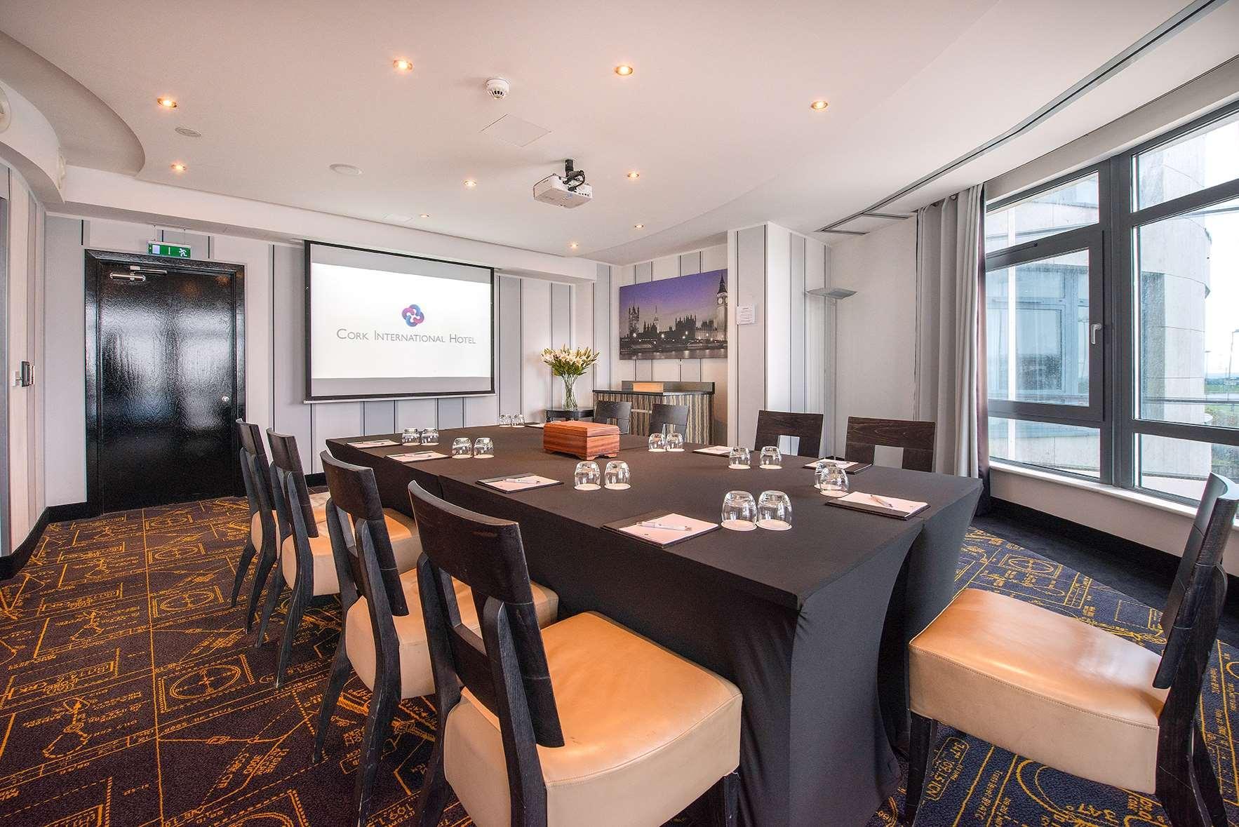 Cork International Hotel מראה חיצוני תמונה