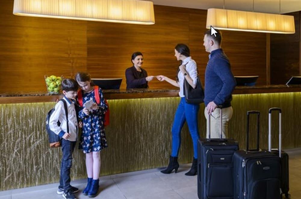 Cork International Hotel מראה חיצוני תמונה